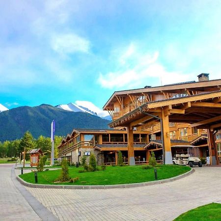 Pirin Golf Hotel Private Studios - Sani, Bansko Razlog Kültér fotó