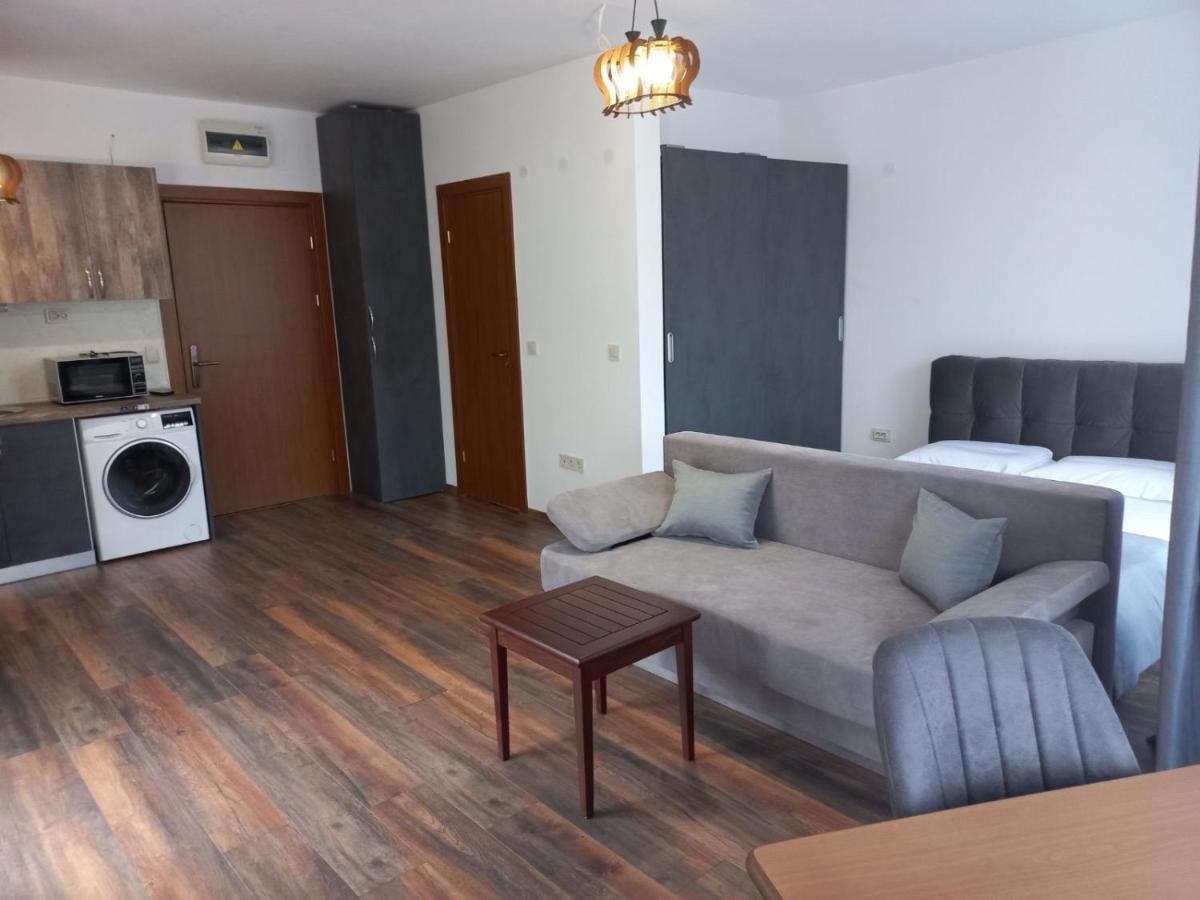 Pirin Golf Hotel Private Studios - Sani, Bansko Razlog Kültér fotó